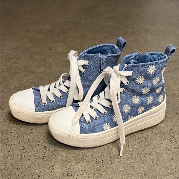 Art Class Blue Floral High-Top Sneakers - Picture 1 of 8